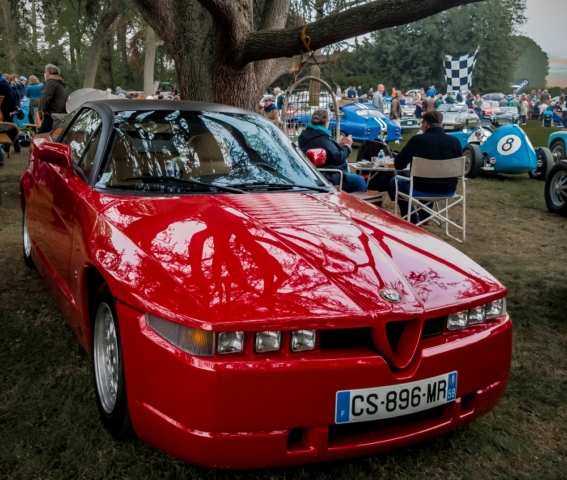 Alfa Romeo SZ par Zagato - Belles autos, bons amis et bonne musique le 1er mai à Cassel