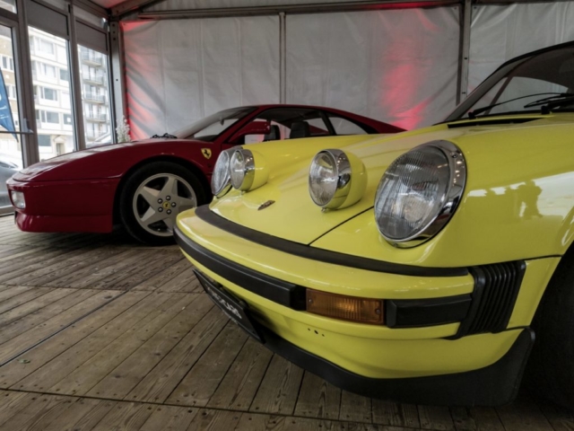 Ferrari 348 et Porsche 911