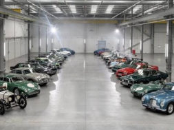 Aston Martin : 65 millions de £ lâchés dans la nouvelle usine de St Athan