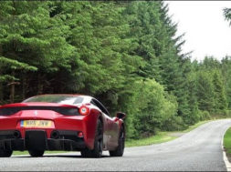 MrJWW a trouvé la route idéale pour la Ferrari 458 Speciale